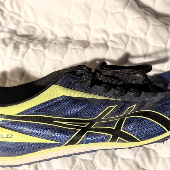 MEN'S SIZE 10.5 ACSICS RUNNING TRACK SHOES - Picture 3 of 4